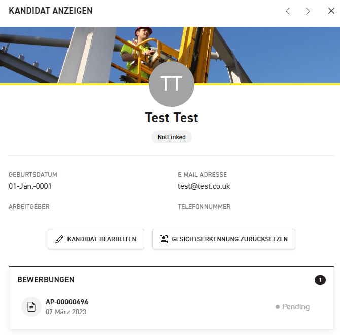 Graphical user interface, application

Description automatically generated